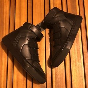 Nwt zara man high top sneakers